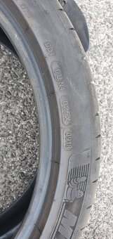 255/35 ZR19 96Y MICHELIN Pilot Sport 4S - 3