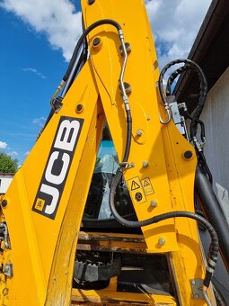 JCB 3CX Contractor - 81kw, joysticky, 20" - TOP stav - 3