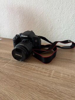Canon EOS 750D - 3