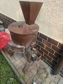 Šrotovnik na obilie - 3