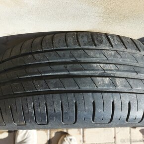 Goodyear 205/60 R16 letné - 3
