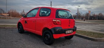 Toyota Yaris 1.0 - 3