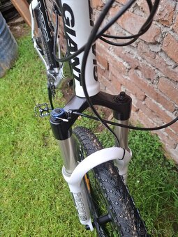 Predám Giant XTC 2 26er/XLko/3x9, DEORE XT - 3