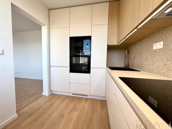 Na predaj kompletne zrekonštruovaný 3 izb. byt, Trenčín, ul. - 3