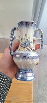 Dekoratívna perleťová váza s plastickými ružami - 3