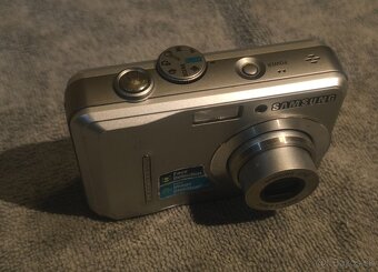 Predám dig. fotoaparát SAMSUNG D760 - 3