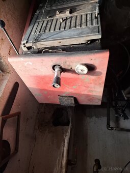 Attack liatinovy kotol - 3