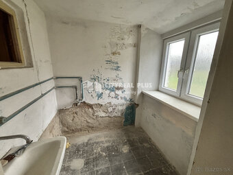 Ponúkame Vám na predaj čiastočne prerobený 1-izbový byt v me - 3