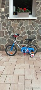 Detsky bicykel s pomocnymi kolieskami - 3
