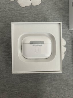 Airpods Pro 2nd gen USB C - 3