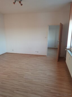1,5-izb. byt + loggia - 3
