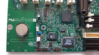 Zakladna doska Intel D815EEA2 /D815EPEA2 - 3