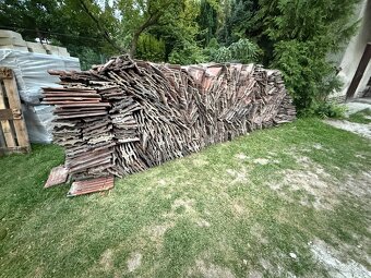 Darujem - stará pálená škridla - 3