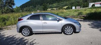 Honda Civic 1.8 - 3