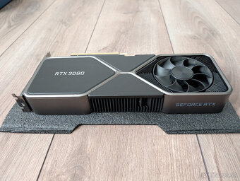 Nvidia GeForce RTX 3080 Founders Edition - 3