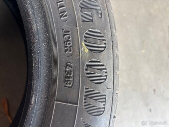 Good year efficient grip 195/55 R15 - 3