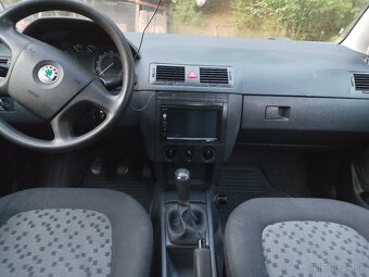 Škoda Fabia - 3