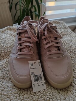 Adidas court revival 42 2/3 - 3