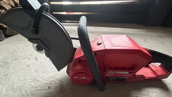 Milwaukee M18 FCOS230 – bezuhlíková rezná píla 230 mm, 18V, - 3