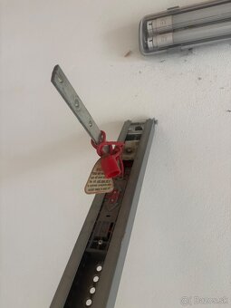 Motor na elektrickú bránu - 3