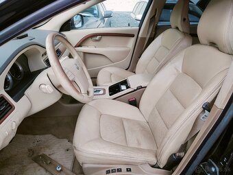 Volvo XC70 D5 136kw - Náhradní díly - 3