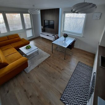 Prenájom 2-izb + parkovacie miesto Zlatovská TN - 3