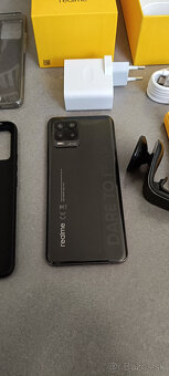 Realme 8 - 3