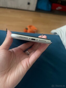 IPhone 11 64GB White - 3