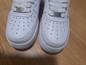 Detské tenisky NIKE veľ.36 - 3