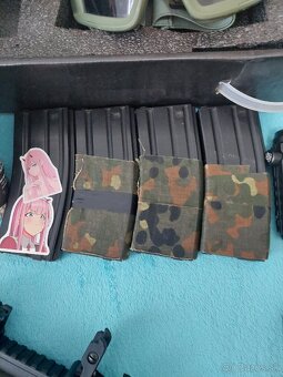Predam airsoftku m4 s vybavou v popise - 3