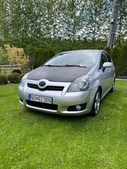 Toyota corola verso 2.2 d4cat - 3