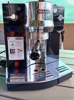 DeLonghi - 3