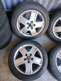 4ks alu disky vw Sharan 5x112 r16 pneu 205/55 r16 - 3