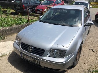 Bora 1.9 TDi. - 3