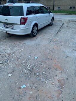 opel astra H - 3