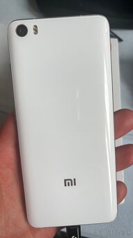 Xiaomi MI 5 - 3