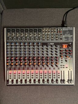 Behringer XENYX X 2222 USB - 3