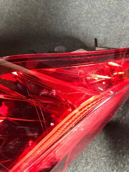 Škoda kamiq zadný ľavý svetlomet - 3