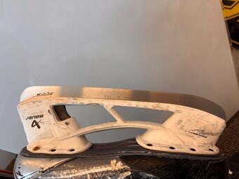 BRUSLE BAUER VAPOR X5 PRO  NOVÉ NOŽE  vel.46/10,5 FIT 2 - 3