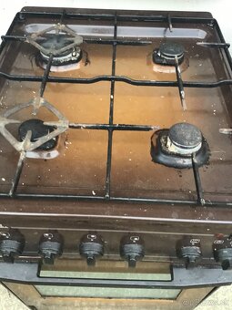 KOMBINOVANý STARý SPORáK - 3