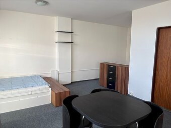 Prenájom veľkometrážneho 1 izbového bytu 42 m2, v Priekope - 3