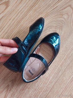 Cierne lakovane baleriny na suchy zips 27 - 3