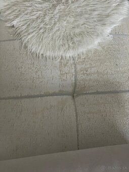 Biely kožený gauč - 3