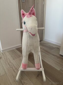 Hojdací koník (jednorožec) - 3