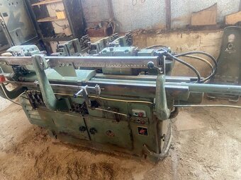 sustruh na drevo - 3