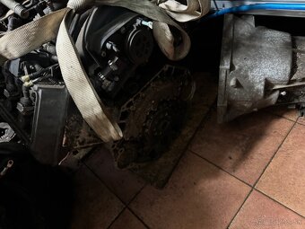 M62b44 4,4i V8 swap BMW 210kW - 3