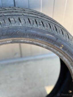 215/40 R17 Letne - 3