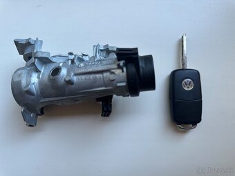 Spinacia skrinka spinačka škoda vw 1K0 905 851 B - 3