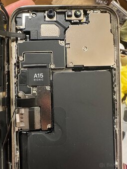 Nahradne diely iPhone 13 Pro Max - 3