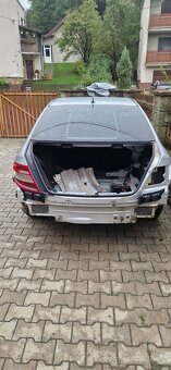 MERCEDES-BENZ W204 - 3